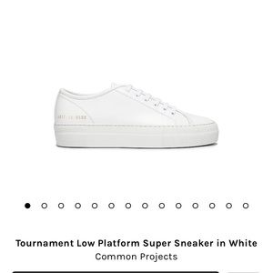 Tournament Low Platform Super Sneaker in White
Common Projects
